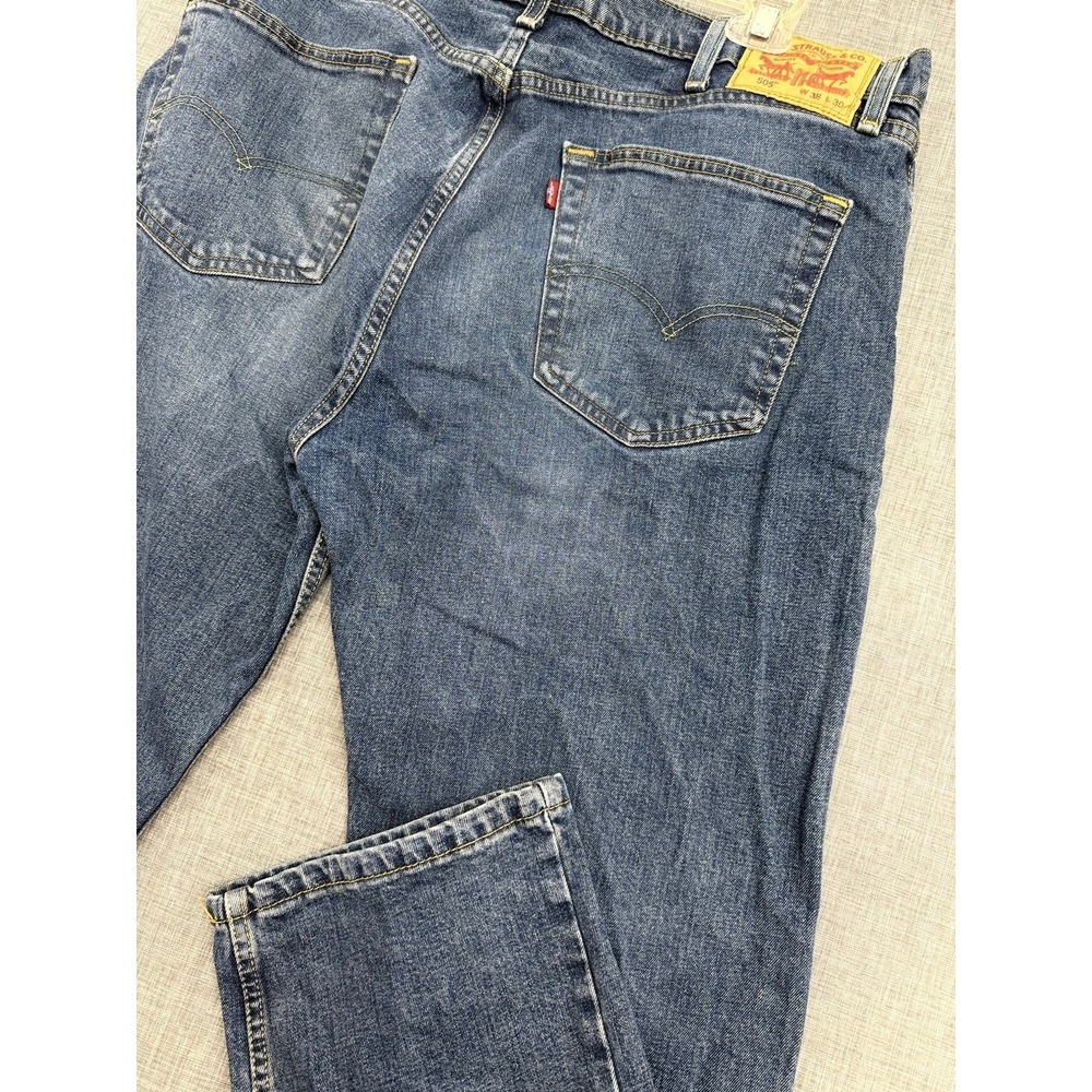 Levi's 505 Jeans Men W38 L30 Blue Regular Fit Straight Leg Faded Denim